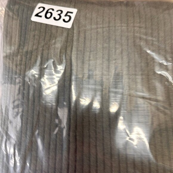 BEACH RIOT‎ GREEN Callie Oversize Crewneck Sweater size small NWT - Picture 8 of 8